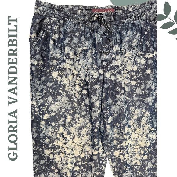 🛍️3/$40 Lightweight Floral Pants by Gloria Vanderbilt | Blue | Large - Picture 3 of 5
